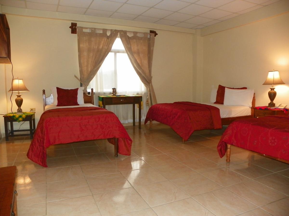 Hotel Ipsan Nah La Esperanza Quarto foto